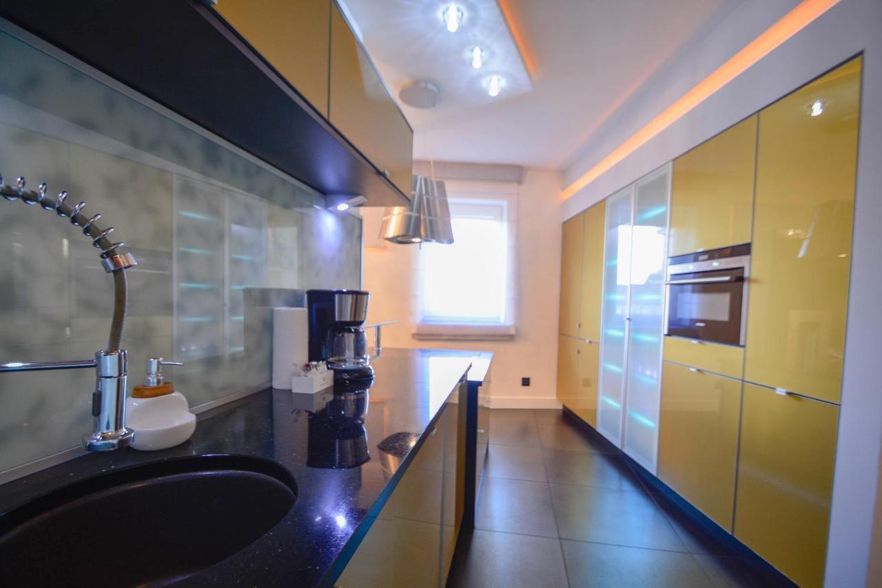Apartamenty Bryza - Chelmonskiego - Parking - Centrum Świnoujście Eksteriør bilde