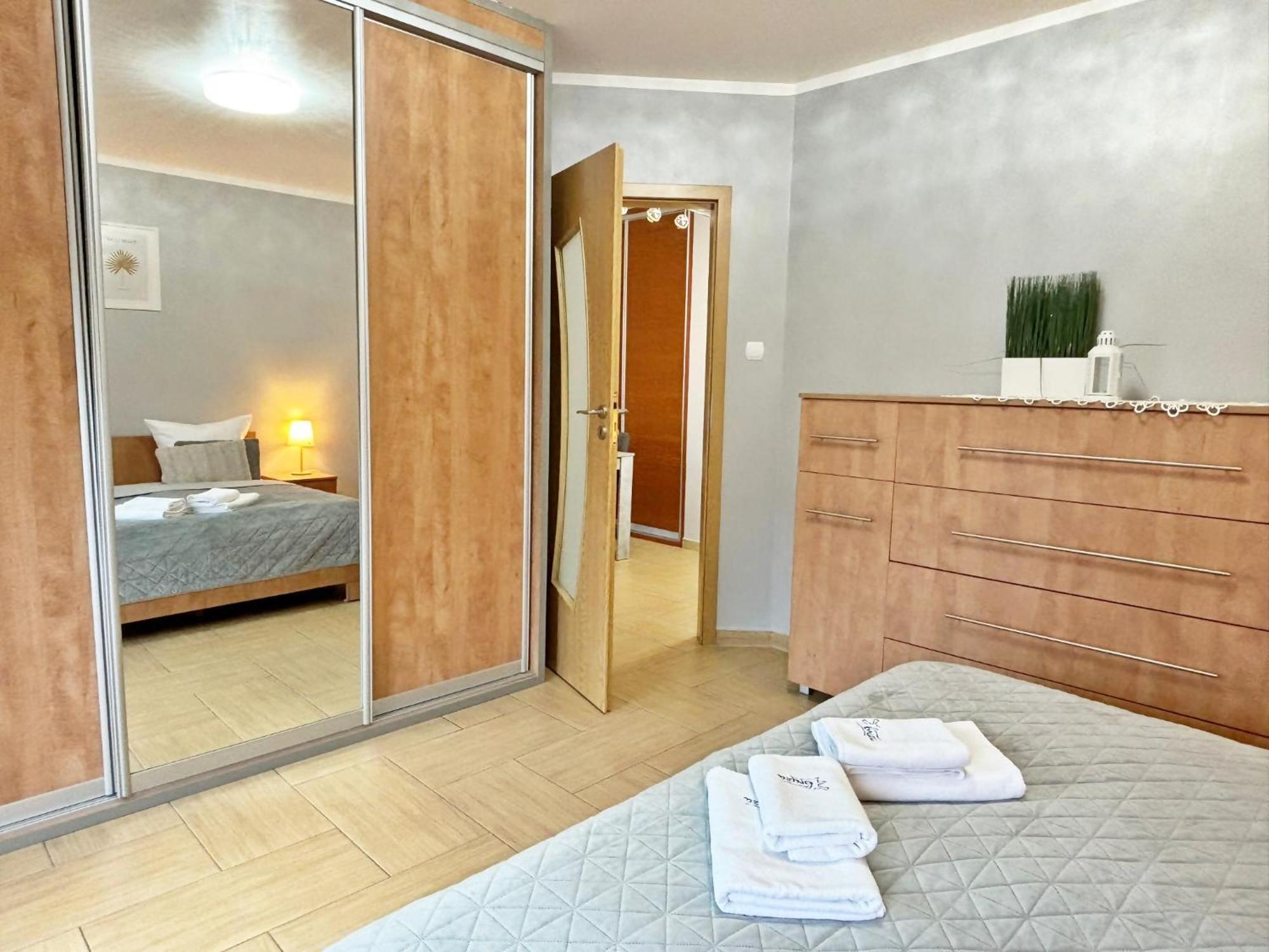 Apartamenty Bryza - Chelmonskiego - Parking - Centrum Świnoujście Eksteriør bilde