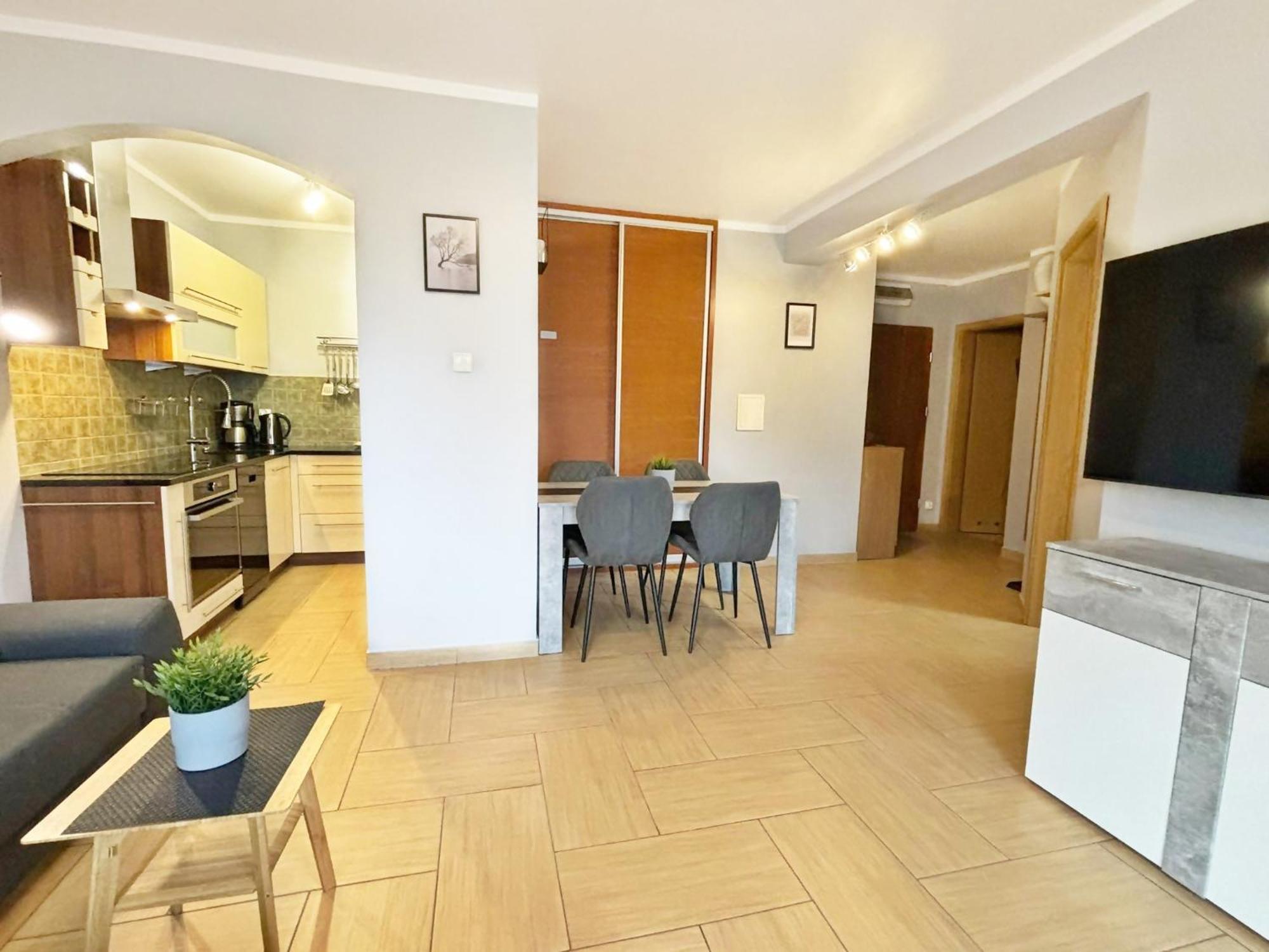 Apartamenty Bryza - Chelmonskiego - Parking - Centrum Świnoujście Eksteriør bilde